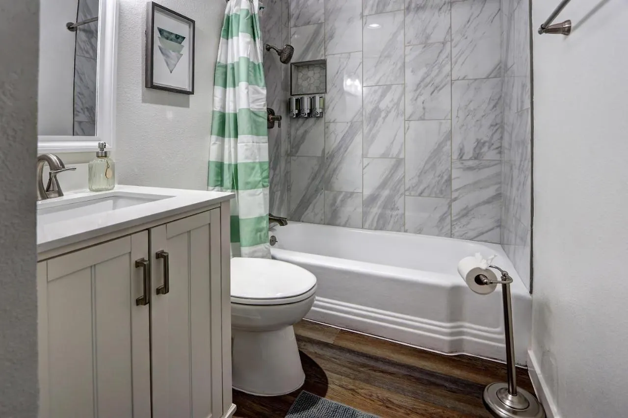 Luxury 3-Bed Home Near The Strip W/ A Poker Table Las Vegas 0*,  ABD